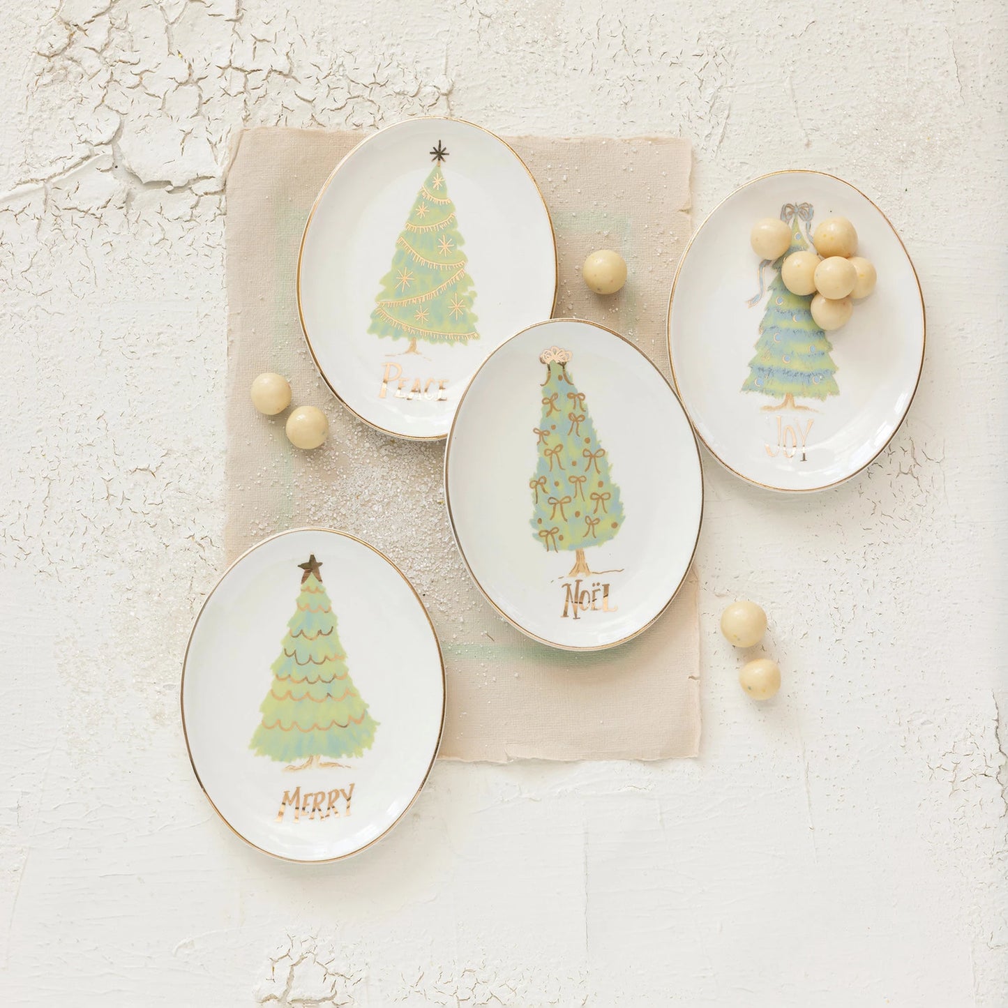 Stoneware Dish - Christmas Tree - Gold Trim