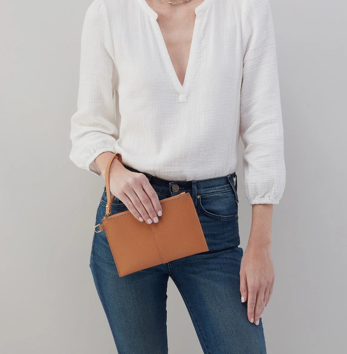 Hobo - Vida Small Pouch - Biscuit - Findlay Rowe Designs