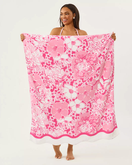 Lilly Pulitzer - Beach Towel - Scalloped Conch Shell Pink - Burst of Joy - Findlay Rowe Designs