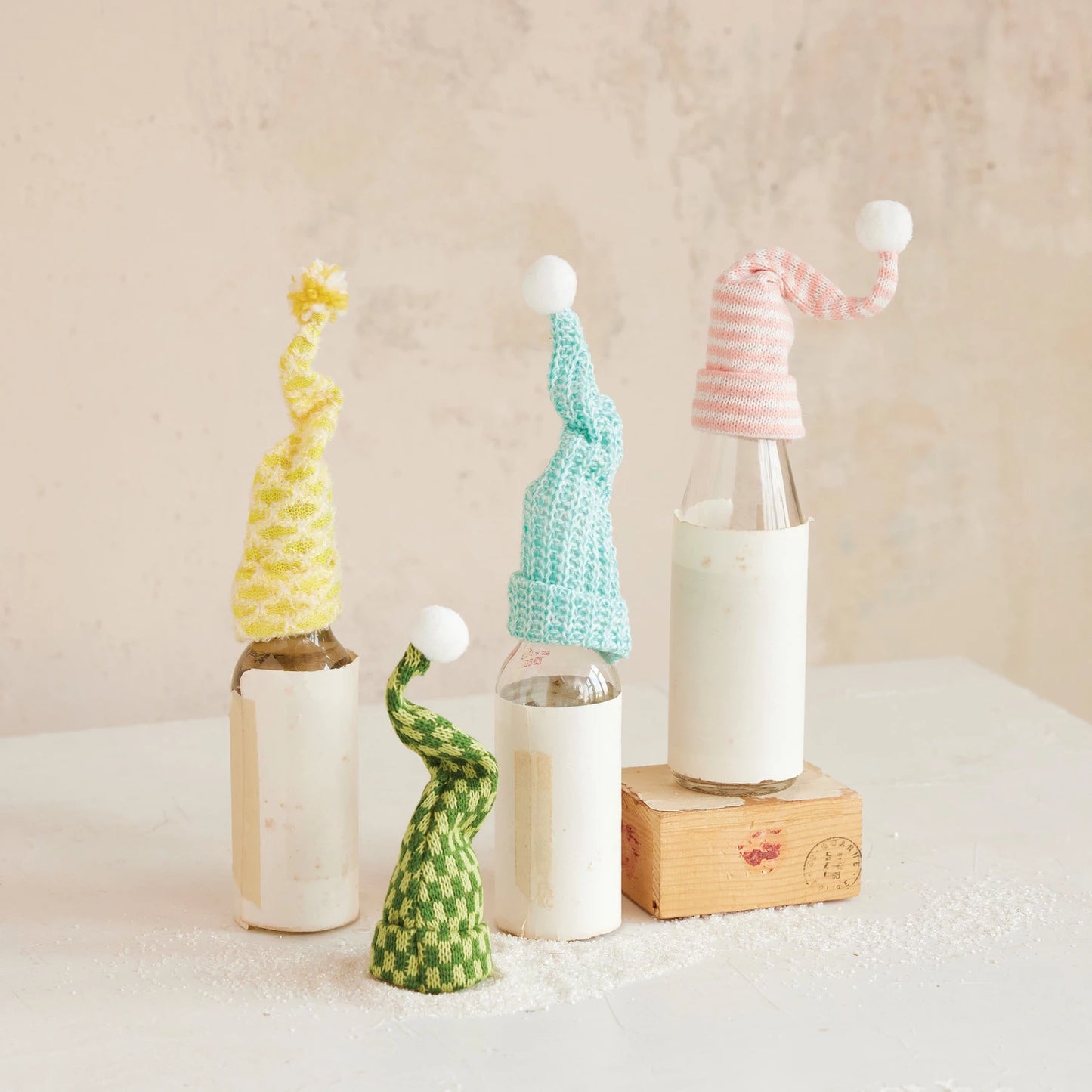 Bottle Topper - Winter Hat Pom Poms