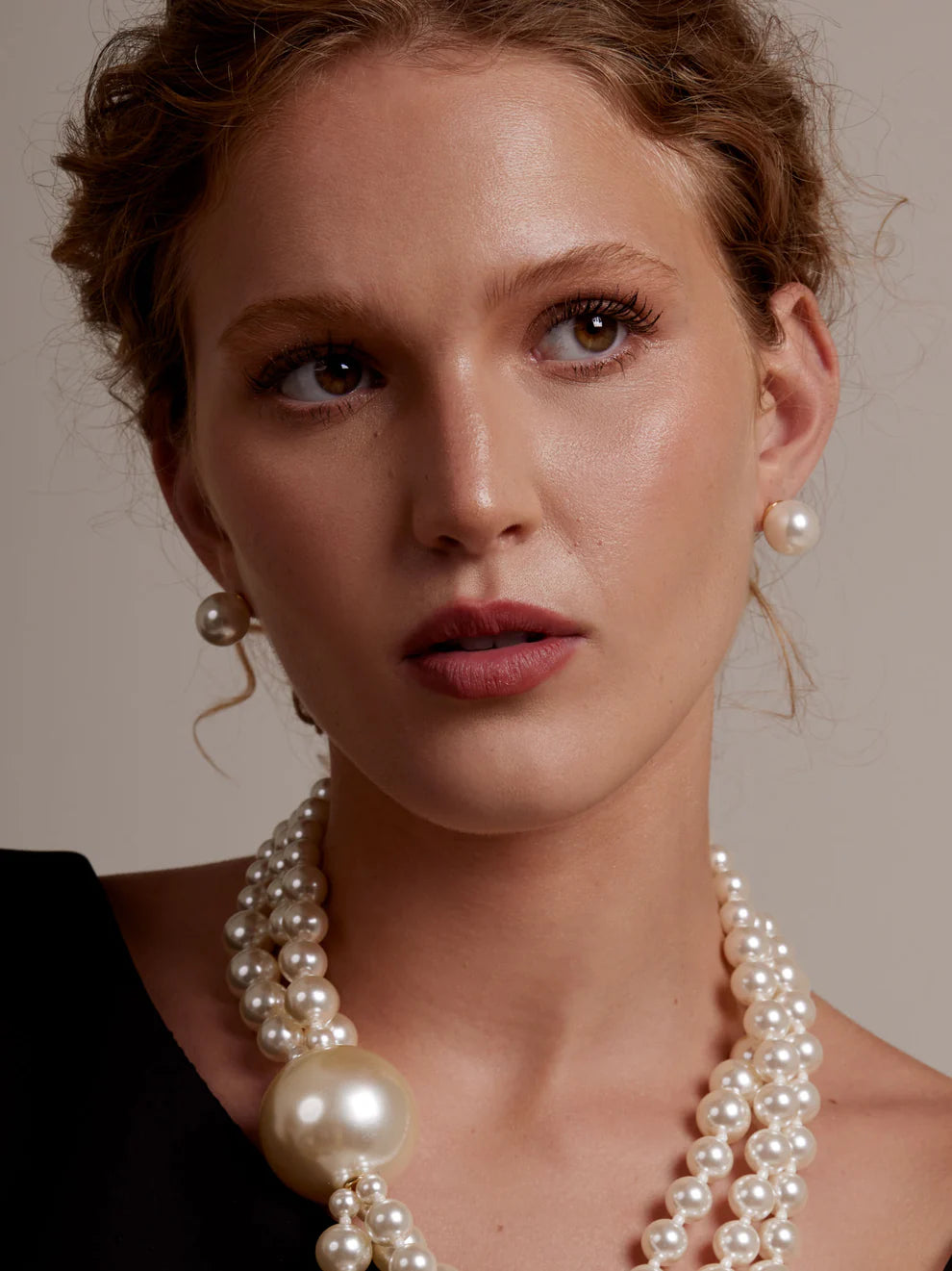 Earring - Chunky Pearl Stud