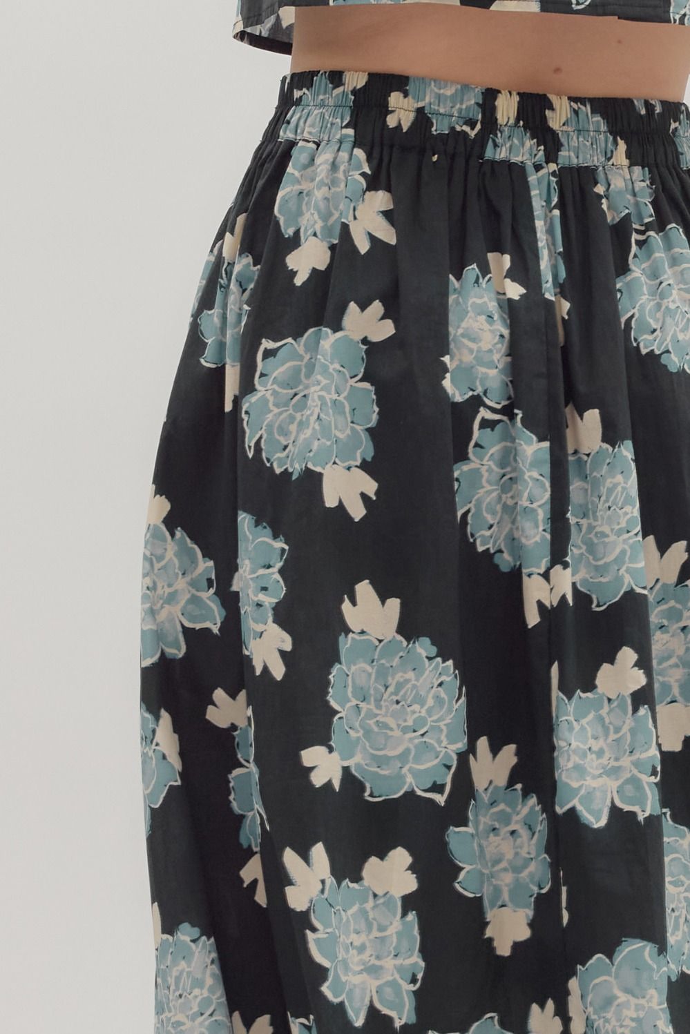 Skirt - Floral Print Midi - Black - Findlay Rowe Designs