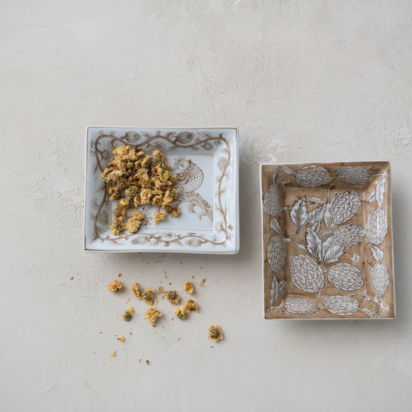 Dish - Stoneware Botanicals - Tan White - Findlay Rowe Designs
