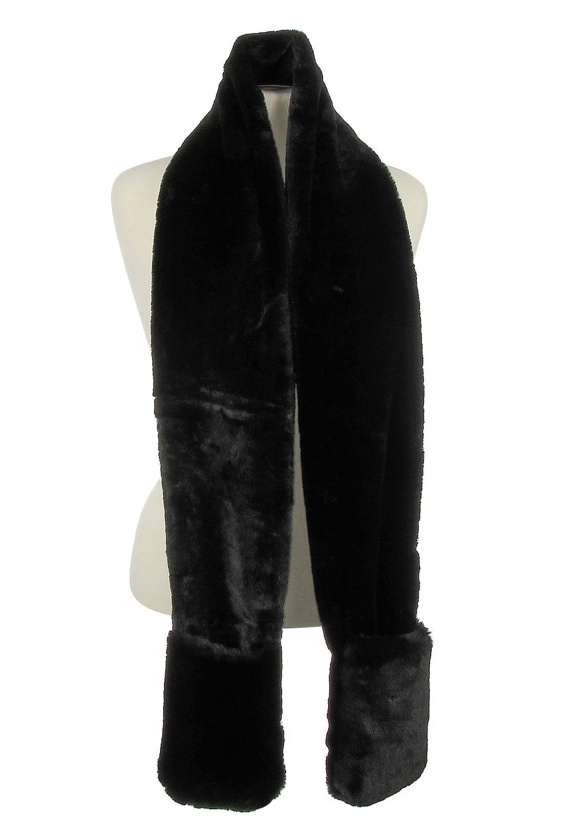 Plush Scarf with Pockets