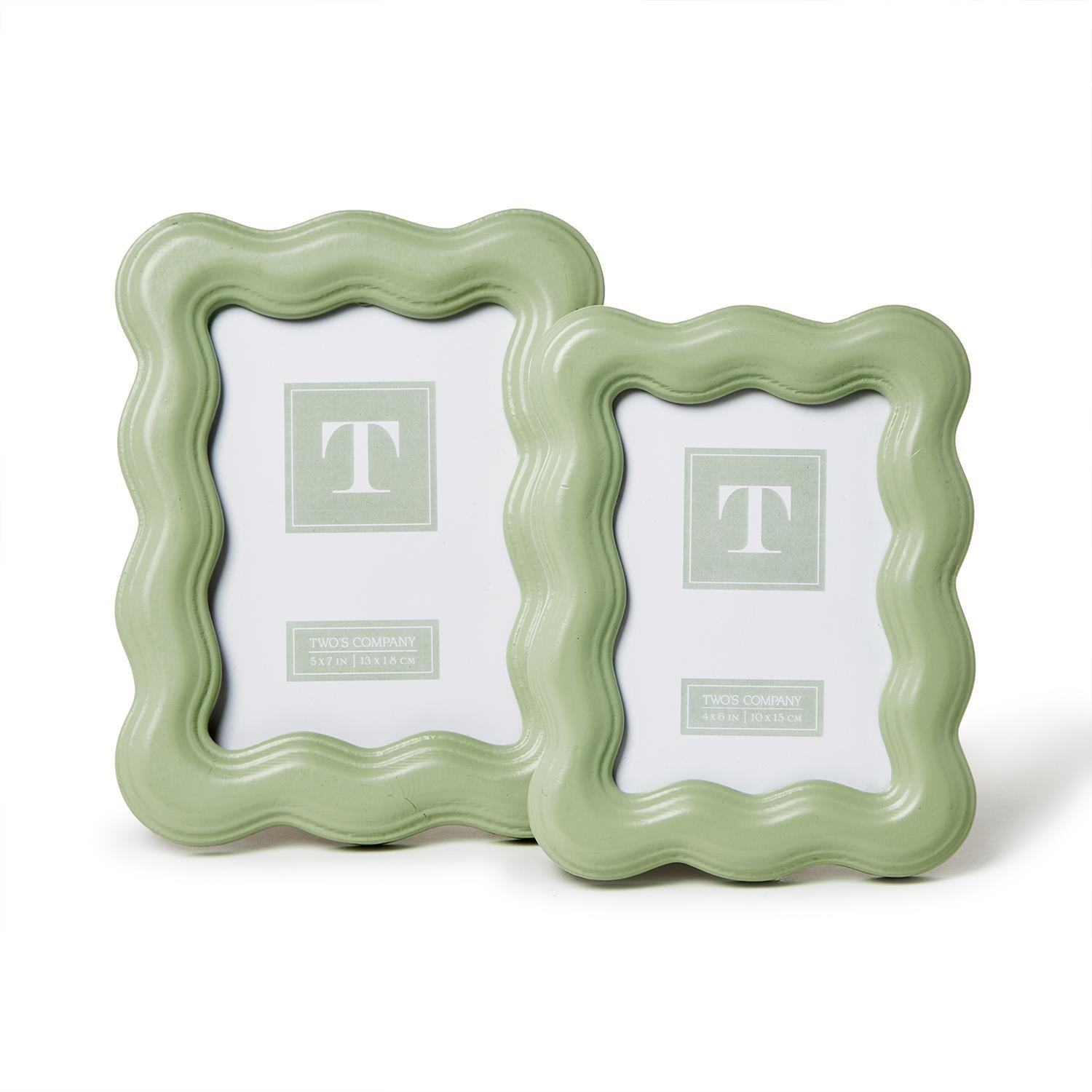 Frame - Wavy Wood - Green - Findlay Rowe Designs