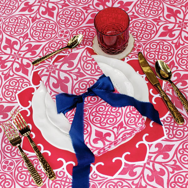 Vietri - Table Runner - Damask Red