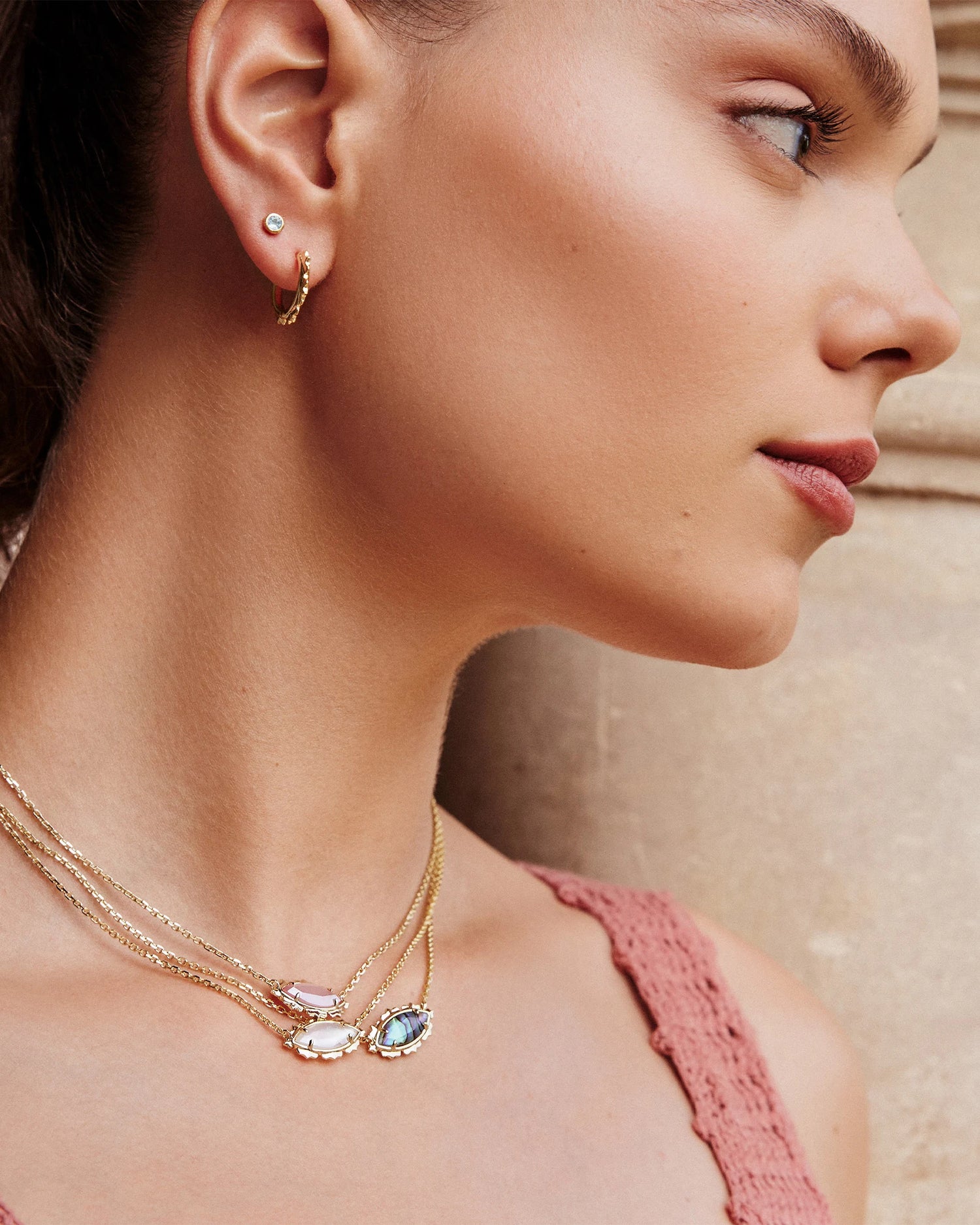 Kendra Scott - Genevieve Gold Short Pendant Necklace - Abalone - Findlay Rowe Designs