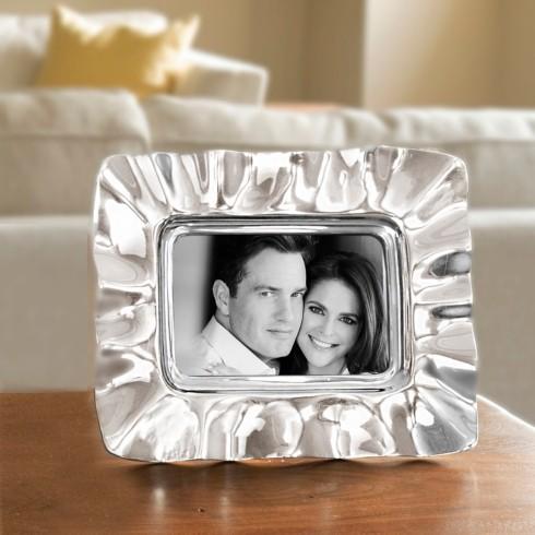 Beatriz Ball - 4X6 frame - Vento - Findlay Rowe Designs