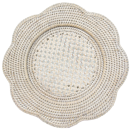 Caspari- Rattan Scallop Round Charger - Findlay Rowe DesignsCaspari- Rattan Scallop Round Charger