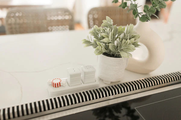 Nora Fleming - Mini - Peppermint Dreams - A405 - Findlay Rowe Designs