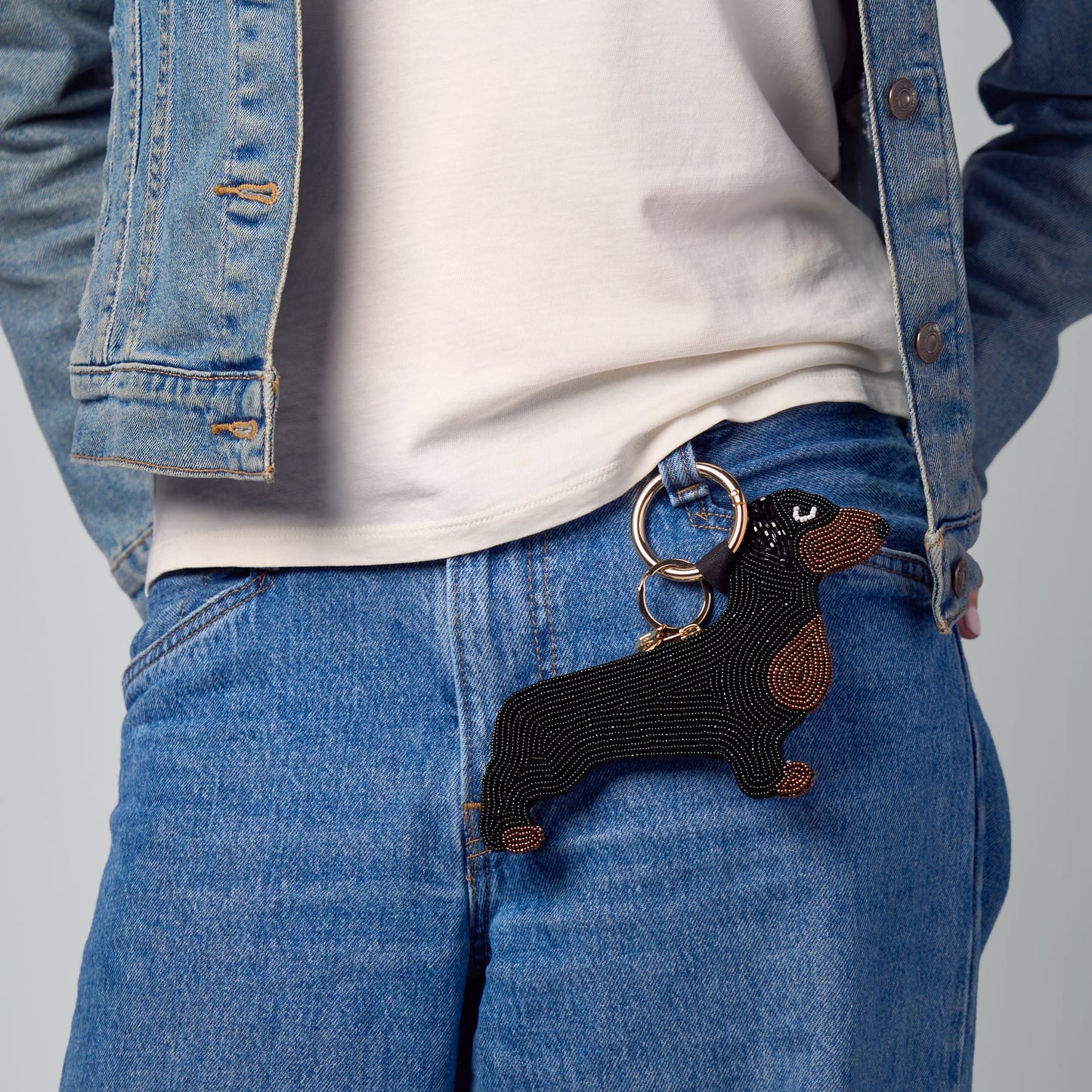 Ink & Alloy - Beaded Coin Purse - Mary Dachshund - Black