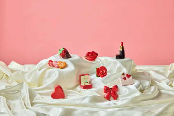 Nora Fleming - Mini - Sweet on You A425 - Findlay Rowe Designs