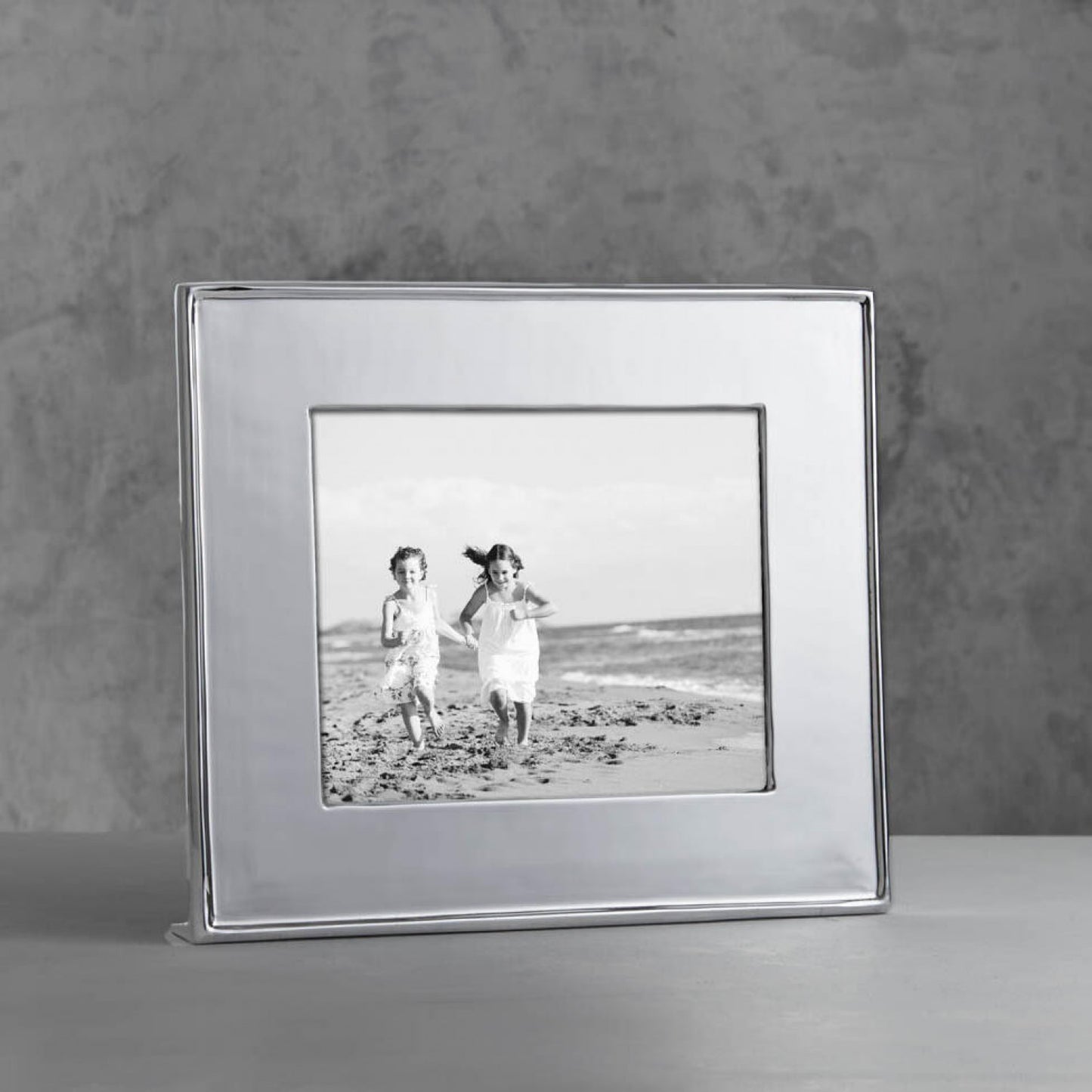Beatriz Ball - Frame Jason 8 x 10 Horizontal Frame - Findlay Rowe Designs