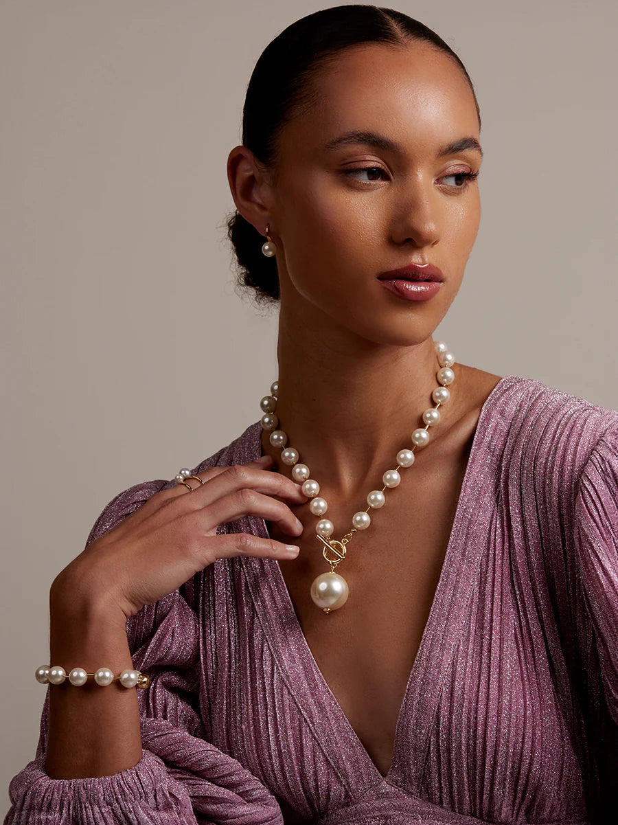 Necklace - Pearl Beaded Collar - Tube Spacers - Gold