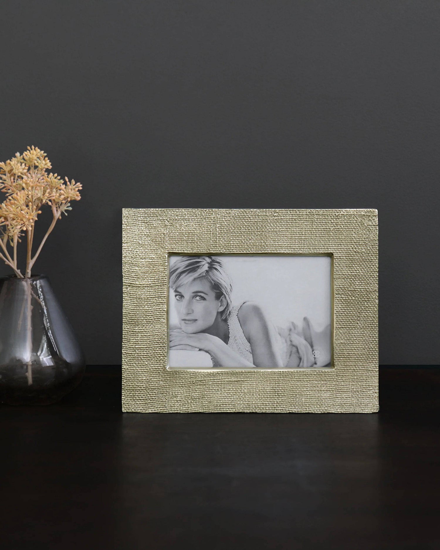 Beatriz Ball - Frame Sierra Fina 5" x 7" (Gold) - Findlay Rowe Designs