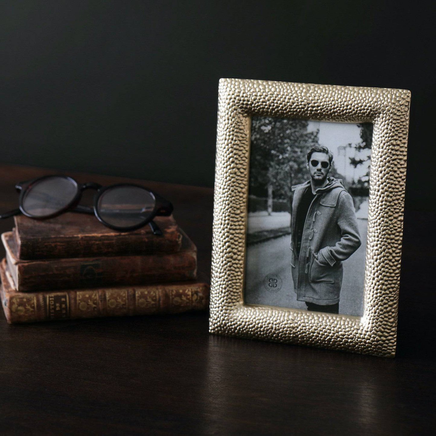 Beatriz Ball - 4X6 frame - Sierra Modern Georgina (Gold) - Findlay Rowe Designs