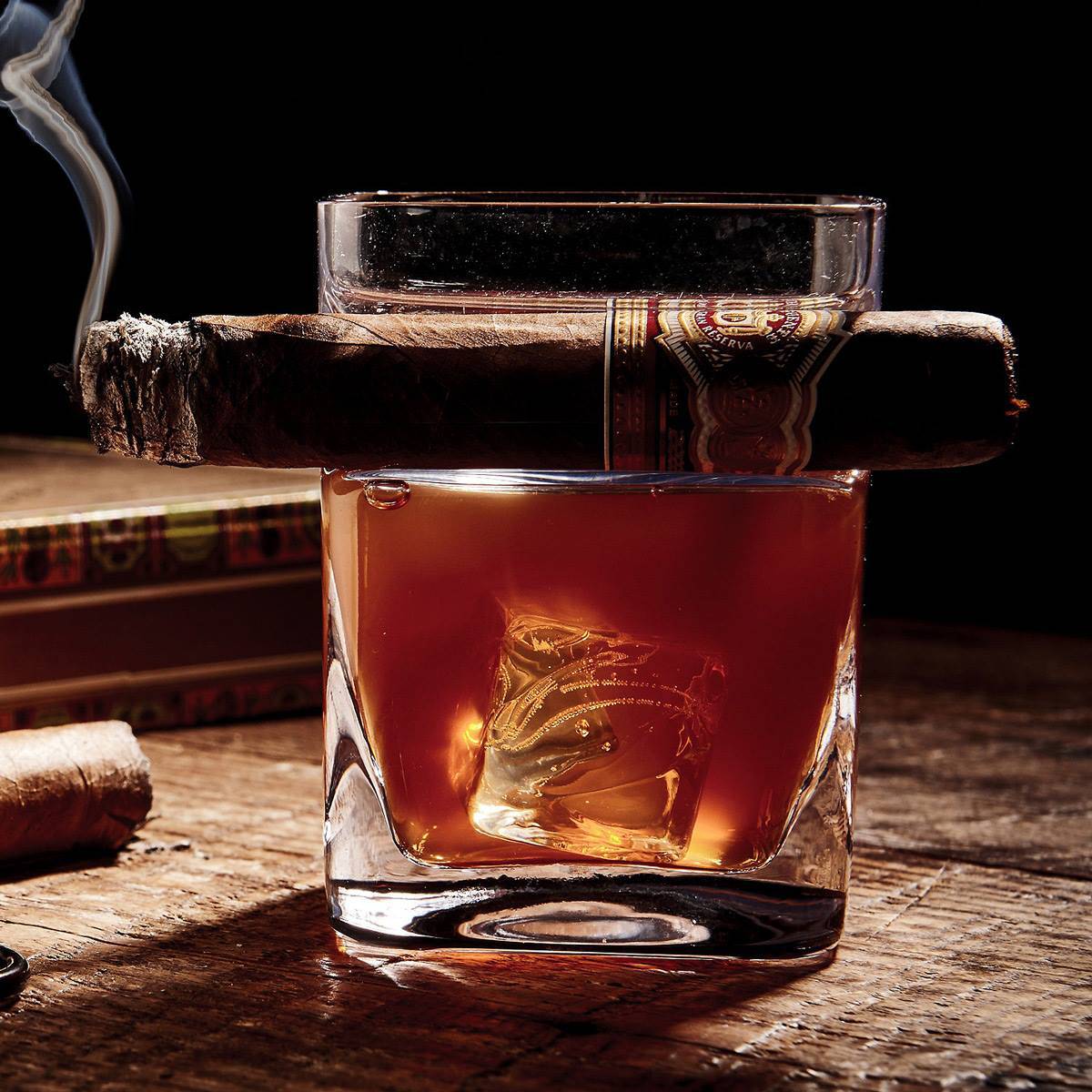 Corkcicle - Cigar Glass - Findlay Rowe Designs