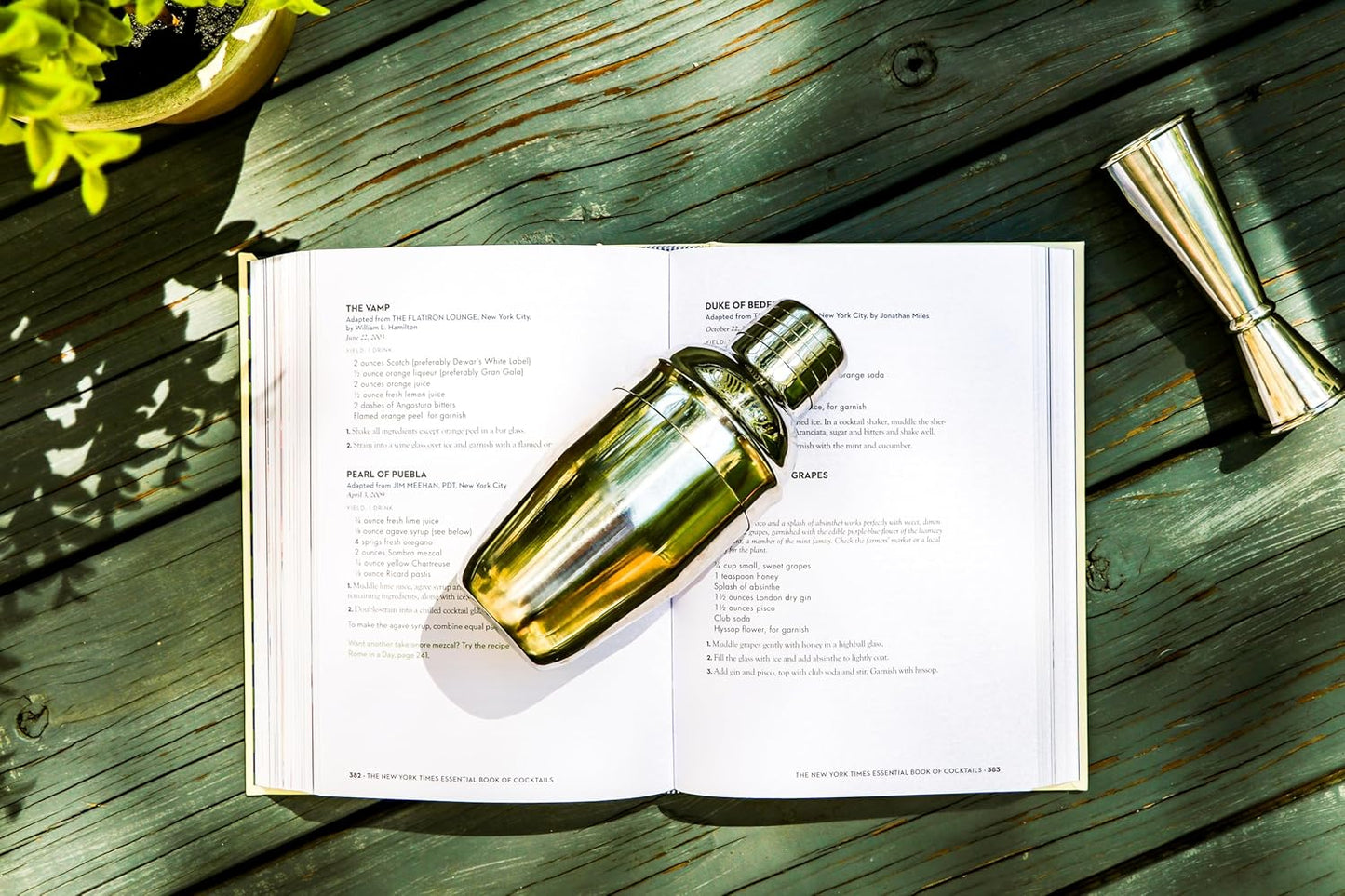 The New York Times Essential Book of Cocktails (Second Edition) - Findlay Rowe Designs