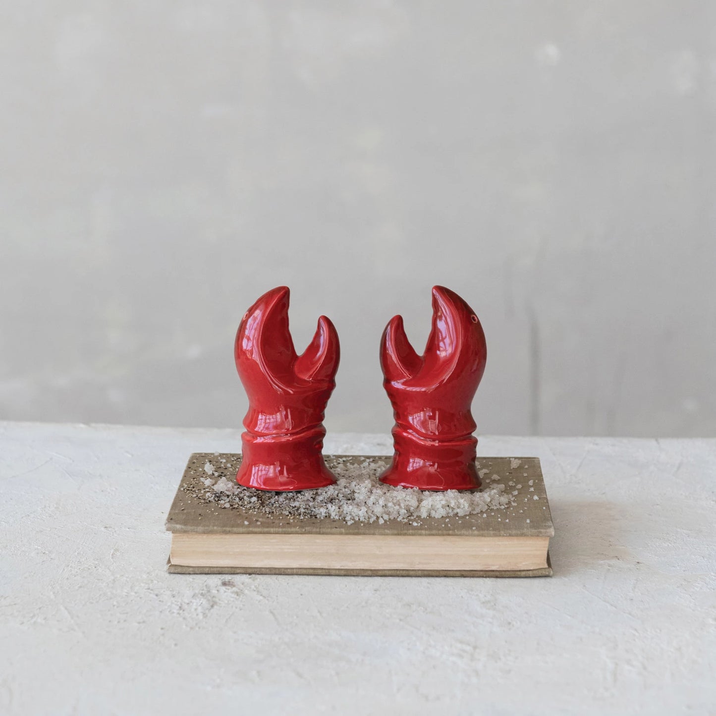 Salt & Pepper Shaker Set - Lobster Claws - Findlay Rowe Designs