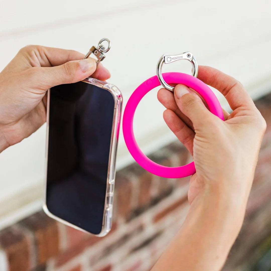 Gold Rush - The Hook Me Up™ Universal Phone Connector - Findlay Rowe Designs