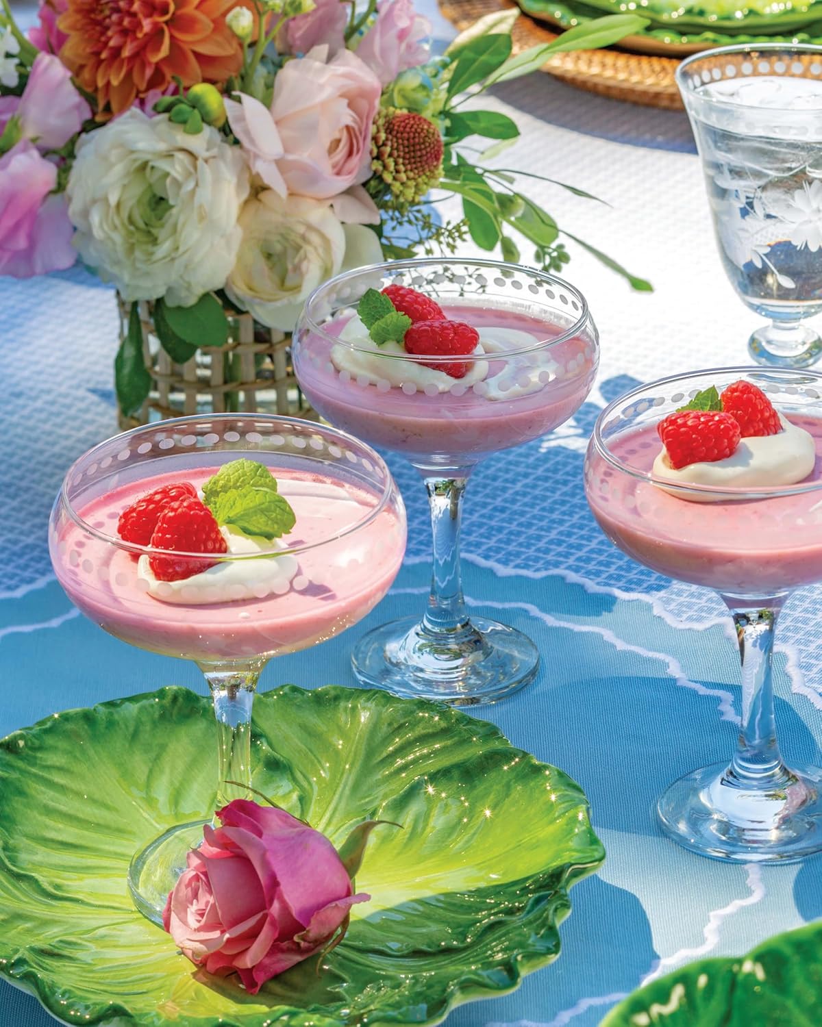 Perfect Parties: Entertaining with Southern Style (Southern Lady) - Findlay Rowe Designs