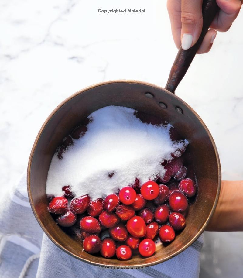 Winter Drinks: 70 Essential Cold-Weather Cocktails i - Findlay Rowe Designs