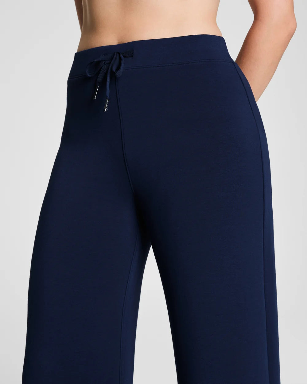 Spanx - AirEssentials Wide Leg Pant - Navy