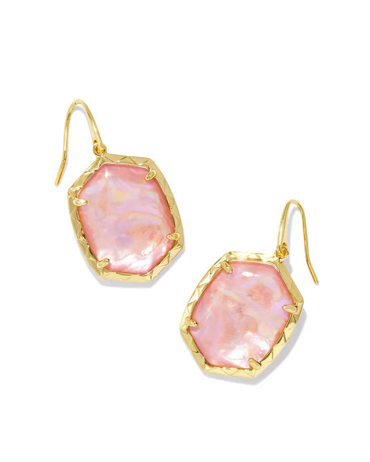 Kendra Scott- Daphne Gold Drop Earrings in Light Pink Iridescent Abalone