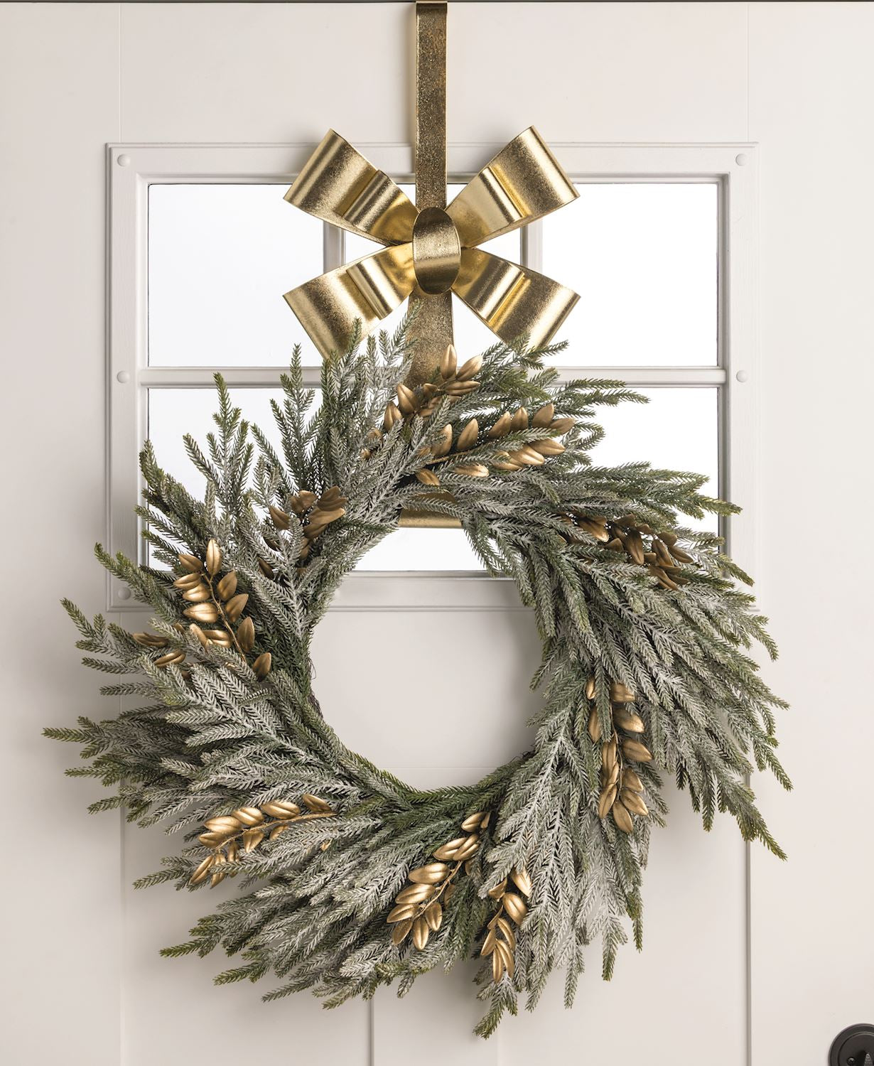 Mudpie - Over the Door Wreath Hanger - Gold Bow - Findlay Rowe Designs
