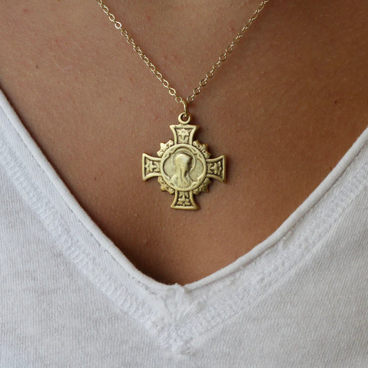 InspireDesign - Necklace - Devoted - Cross - Findlay Rowe Designs