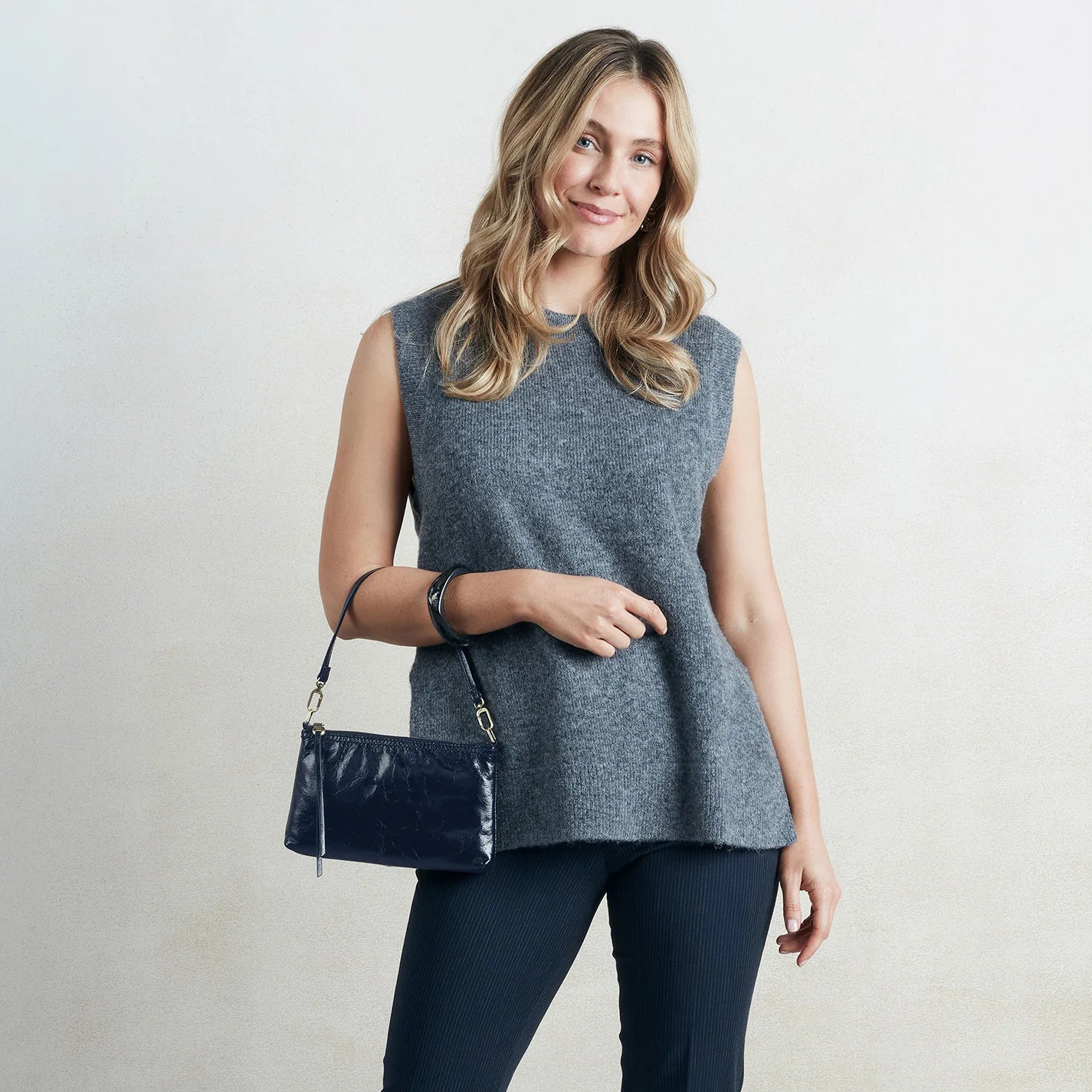 Hobo - Darcy Crossbody - Polished Leather - Ink Navy