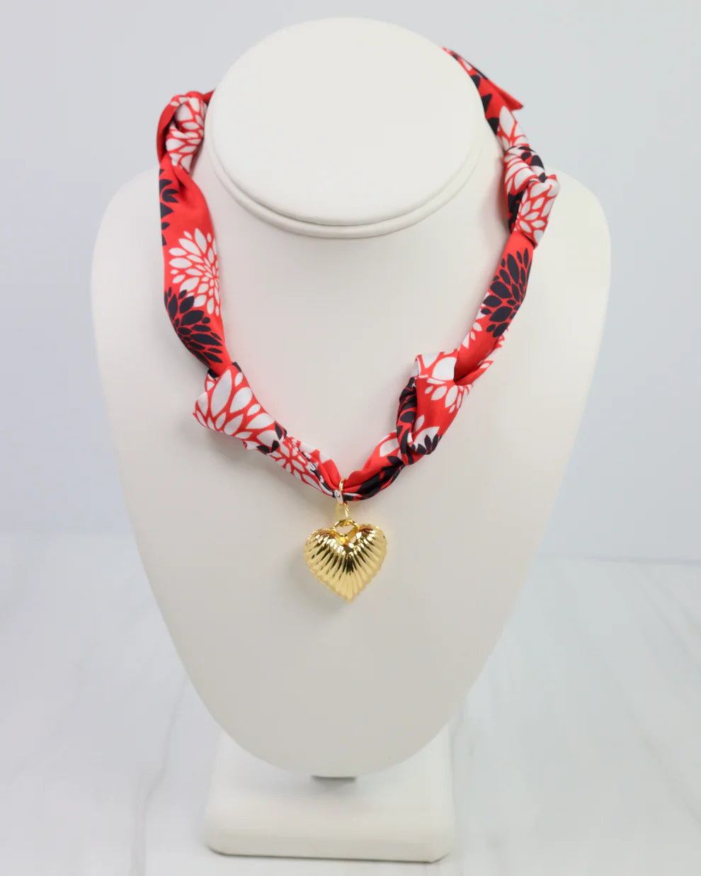 Caroline Hill - Necklace - Serafina Scarf Charm - Findlay Rowe Designs