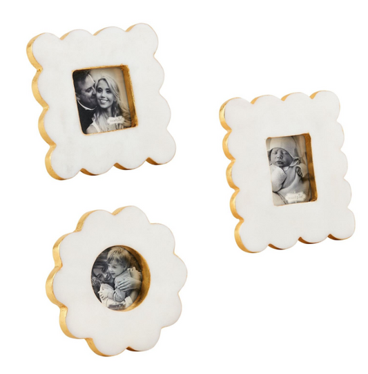 Mud Pie- Scallop Marble Frame