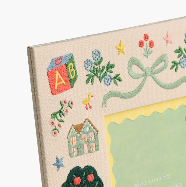 Rifle Paper Co - Embroidered Picture Frame 4x6 - Storybook - Findlay Rowe Designs