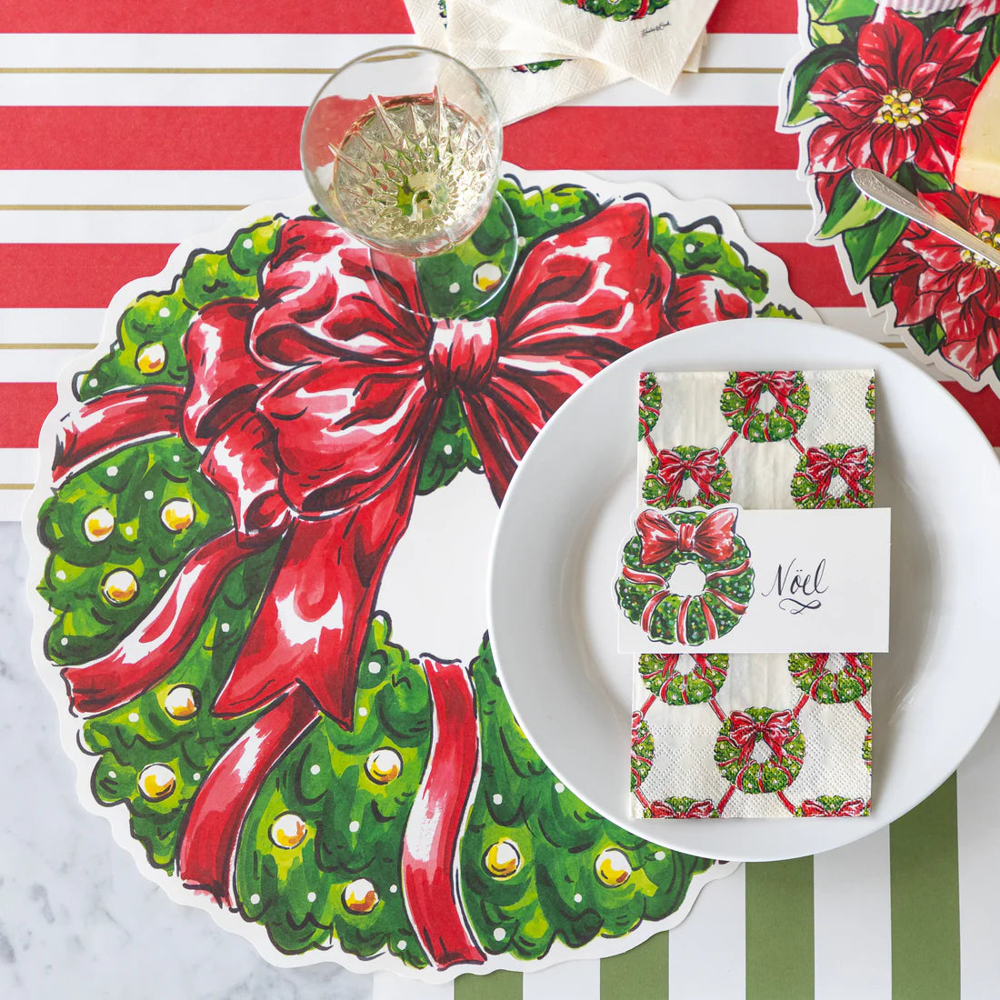 Hester & Cook - Guest Towel Napkins - Holiday Wreath