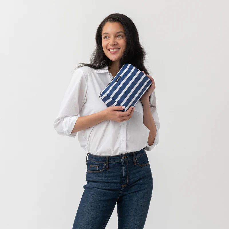 Scout - Packin' Heat - Candy Striper