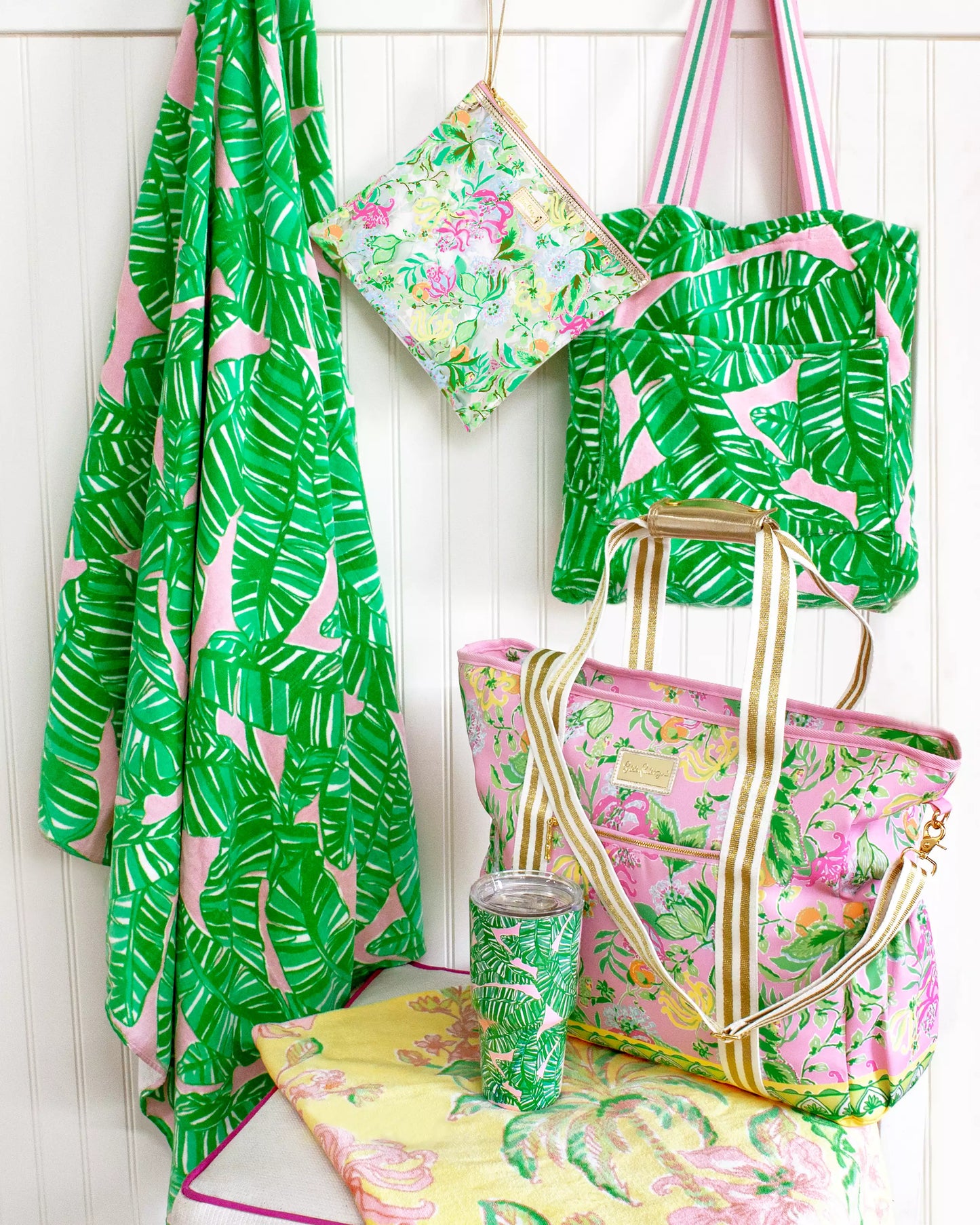 Lilly Pulitzer -Beach Day Pouch In Via Amore Spritzer - Findlay Rowe Designs