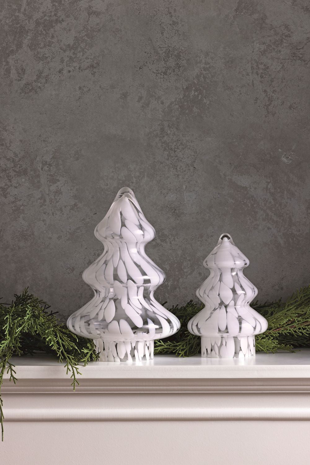 Mud Pie - Christmas White Tortoise Glass Trees