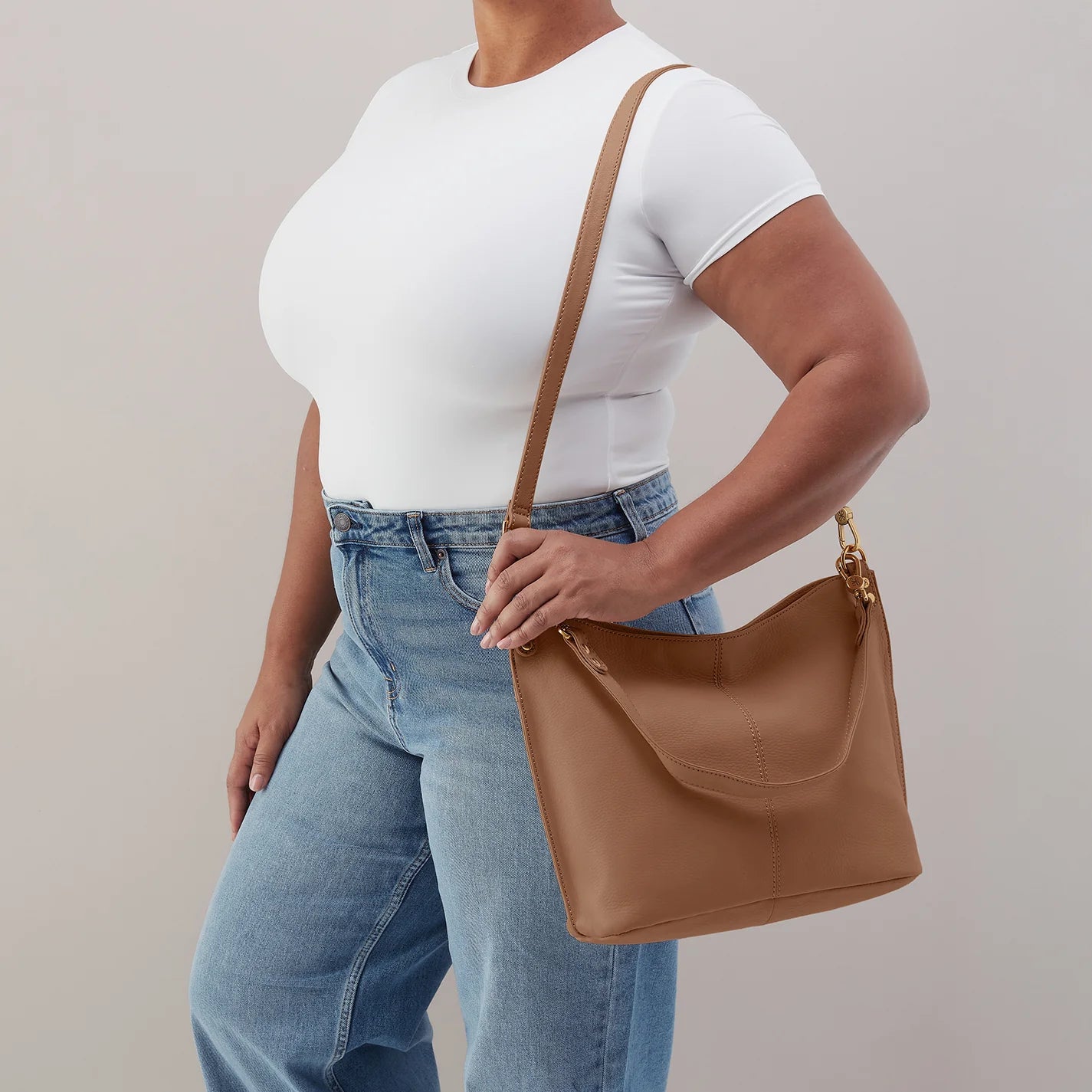 Hobo - Pier Shoulder Bag - Pebbled Leather - Timber Brown