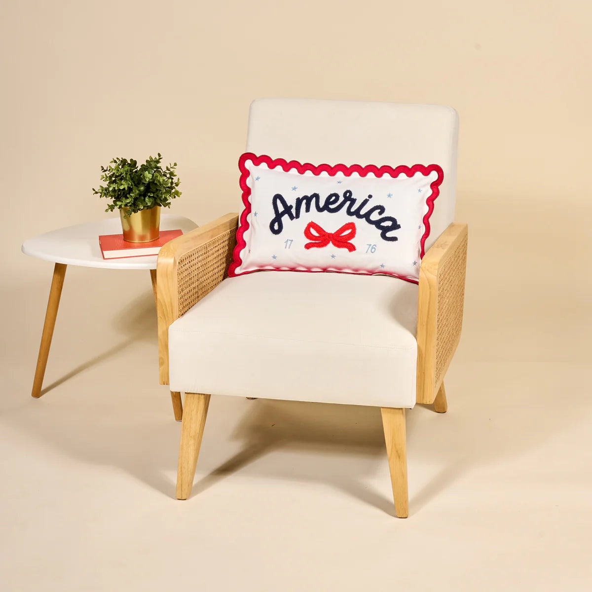 Pillow - America  - White with Bow - Findlay Rowe Designs