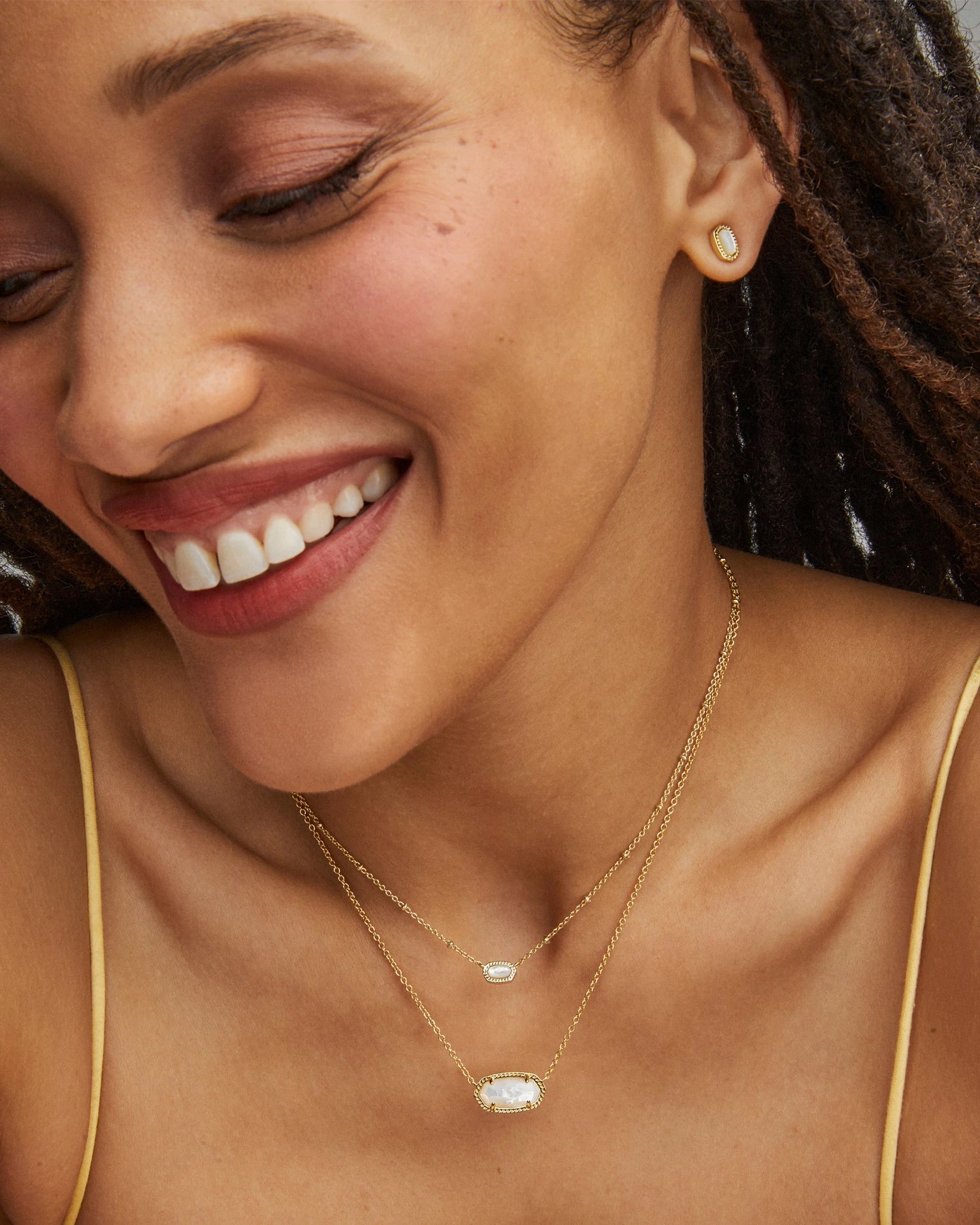 Kendra Scott Mini Elisa Gold Satellite Short Pendant Necklace in Ivory Mother of Pearl Findlay Rowe Designs