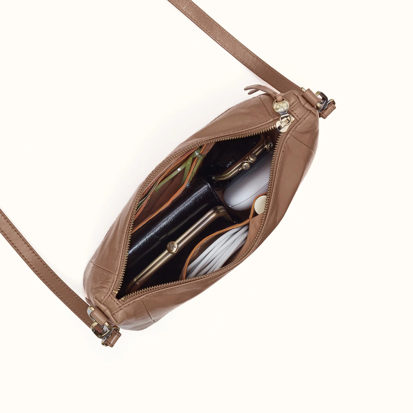 Hobo - Darcy Carry-All Crossbody - Polished Leather - Woodsmoke