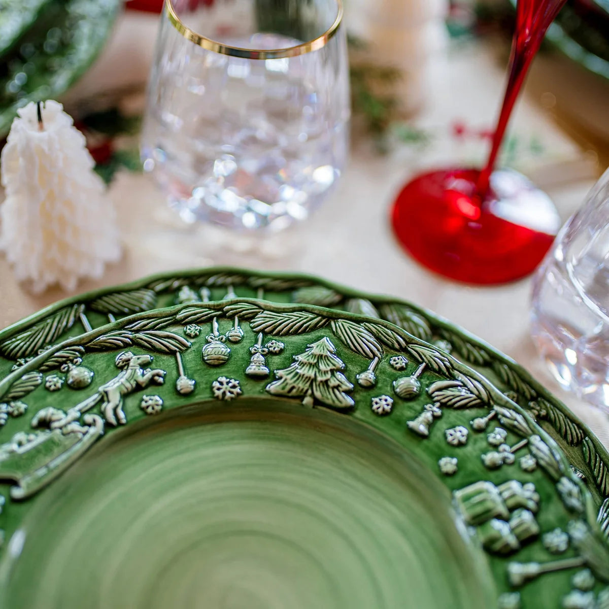 Vietri - Fiabe Di Natale - Dinner Plate - Green - Findlay Rowe Designs