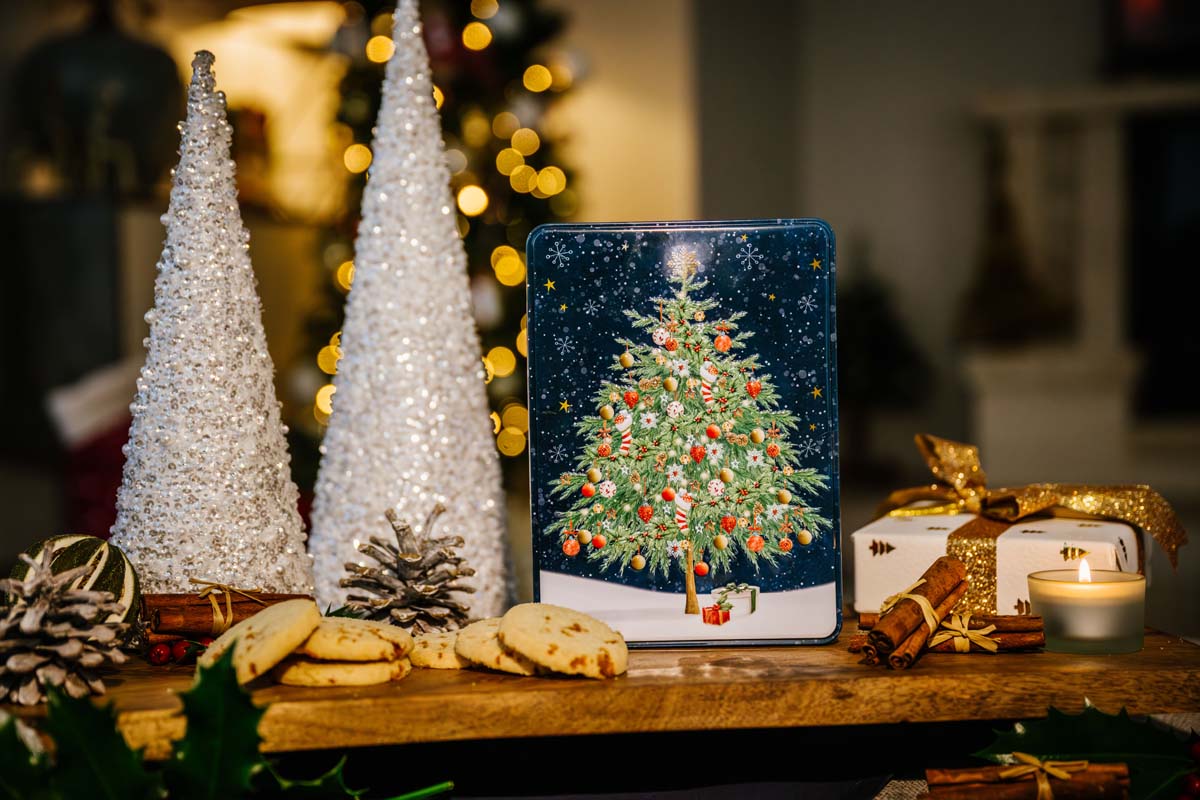 Farmhouse Biscuits - Cookie Tin - Christmas Tree Salted Caramel